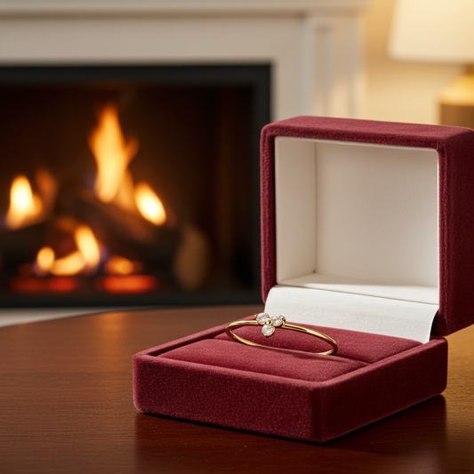 Comprar anillo de compromiso de oro circonitas forma flor para mujer online precios baratos, Comprar anillo de compromiso de oro circonitas forma flor para mujer en Mallorca. Compra anillo de compromiso de oro circonitas forma flor para mujer al mejor precio