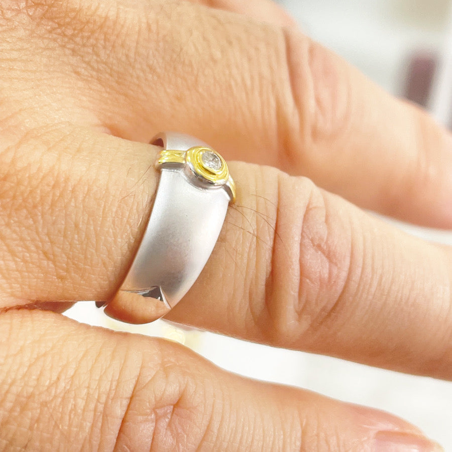 Comprar Anillo bicolor en oro 18k blanco con diamante para mujer online precios baratos, comprar Anillo bicolor en oro 18k blanco con diamante para mujer en Mallorca