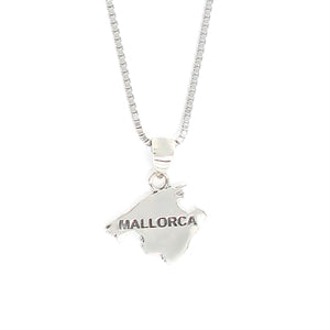 Collar de plata rodiada colgante isla de Mallorca para mujer