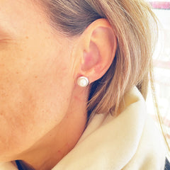 Pendientes de plata MAJORICA media perla blanca 8mm para mujer