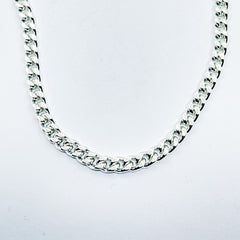 Cadena de plata Barbada o eslabon cubano de 5mm ancho para hombre