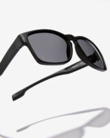 Gafas de Sol Hawkers Core Raw polarizado negras para hombre