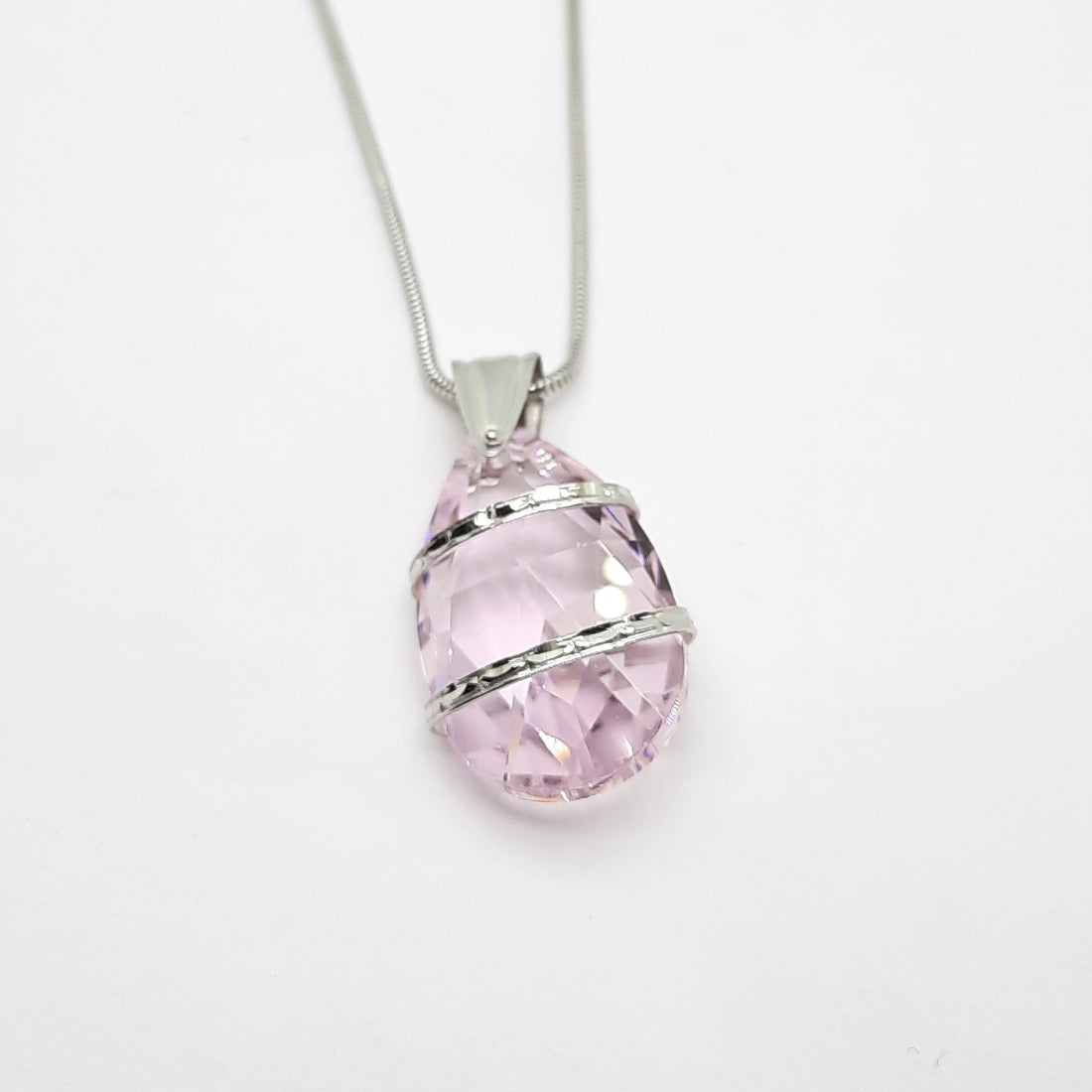 gante oro blanco 18k Piedra Rosa de Francia con circonitas