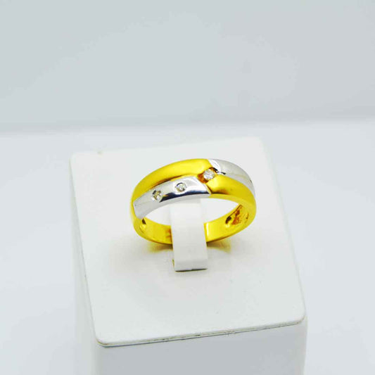 Anillo de oro 18k Bicolor 3 Diamantes tallado